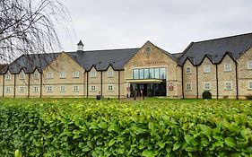 Best Western Plus Pastures Hotel